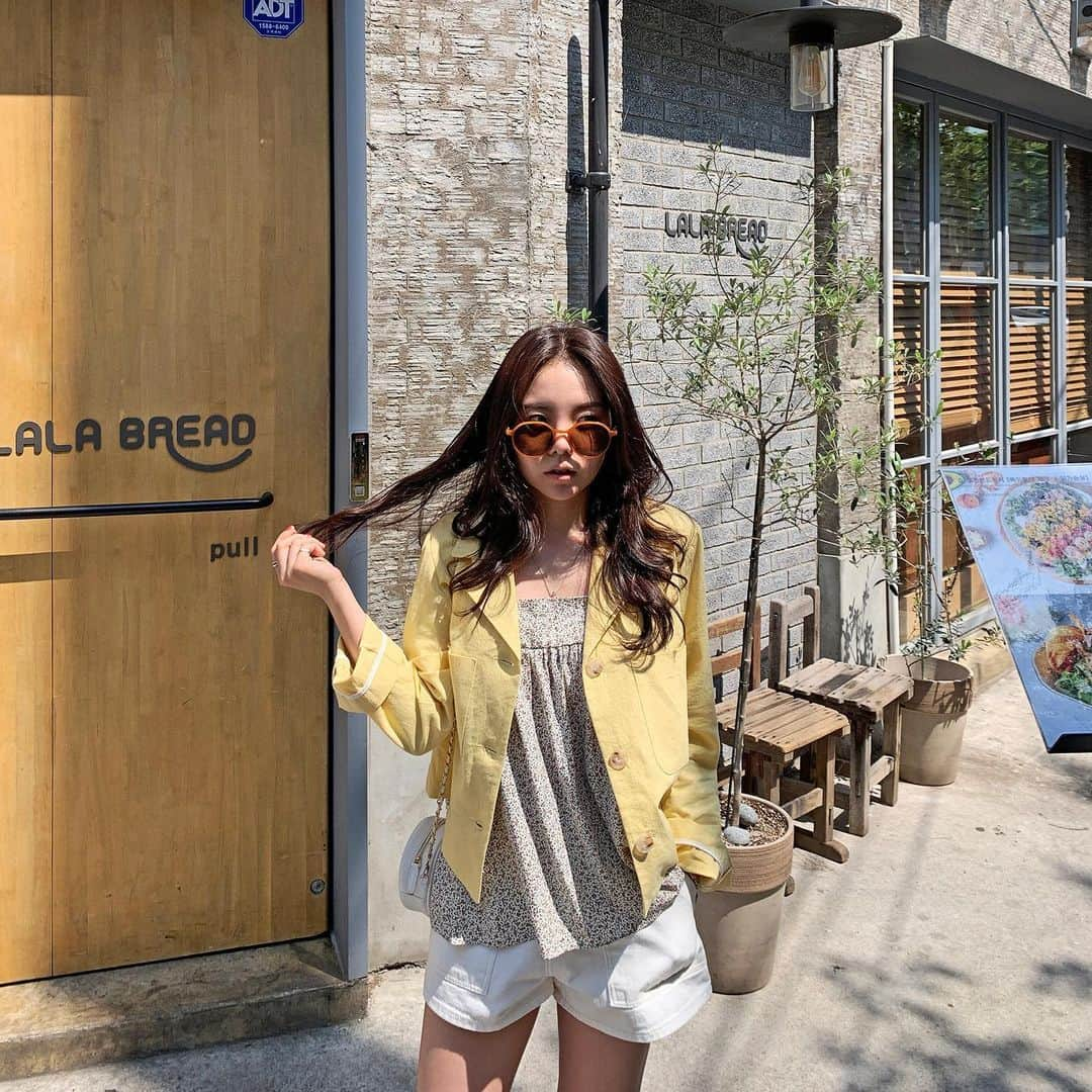 MeJiwooさんのインスタグラム写真 - (MeJiwooInstagram)「온전한 여름이 온 것🌞」6月4日 12時46分 - mejiwoo103