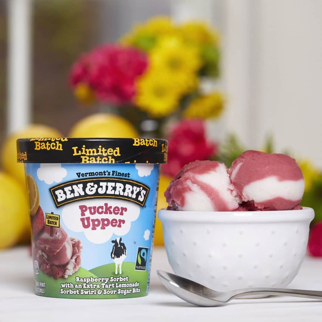 Ben & Jerry'sさんのインスタグラム写真 - (Ben & Jerry'sInstagram)「Pucker up, buttercup! 🍋 🌼 Find it near you at the link in our bio!」6月5日 1時30分 - benandjerrys