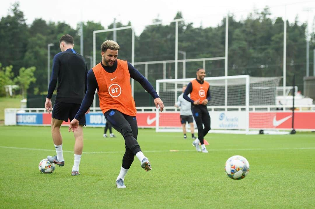 カイル・ウォーカーさんのインスタグラム写真 - (カイル・ウォーカーInstagram)「Nations League ready. Been a good camp and we're ready!! #ThreeLions」6月5日 2時00分 - kylewalker2