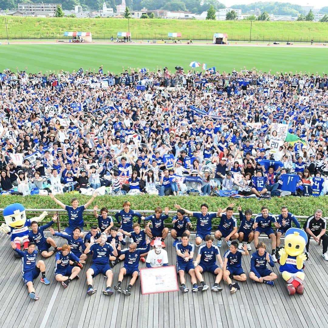 横浜F・マリノスさんのインスタグラム写真 - (横浜F・マリノスInstagram)「🇫🇷Tricolore Festa 2019🇫🇷 #fmarinos #マリノスファミリー #fun #smile #笑顔 #トリフェス #ファン感謝デー #ご来場ありがとうございました」6月4日 17時38分 - yokohamaf.marinos