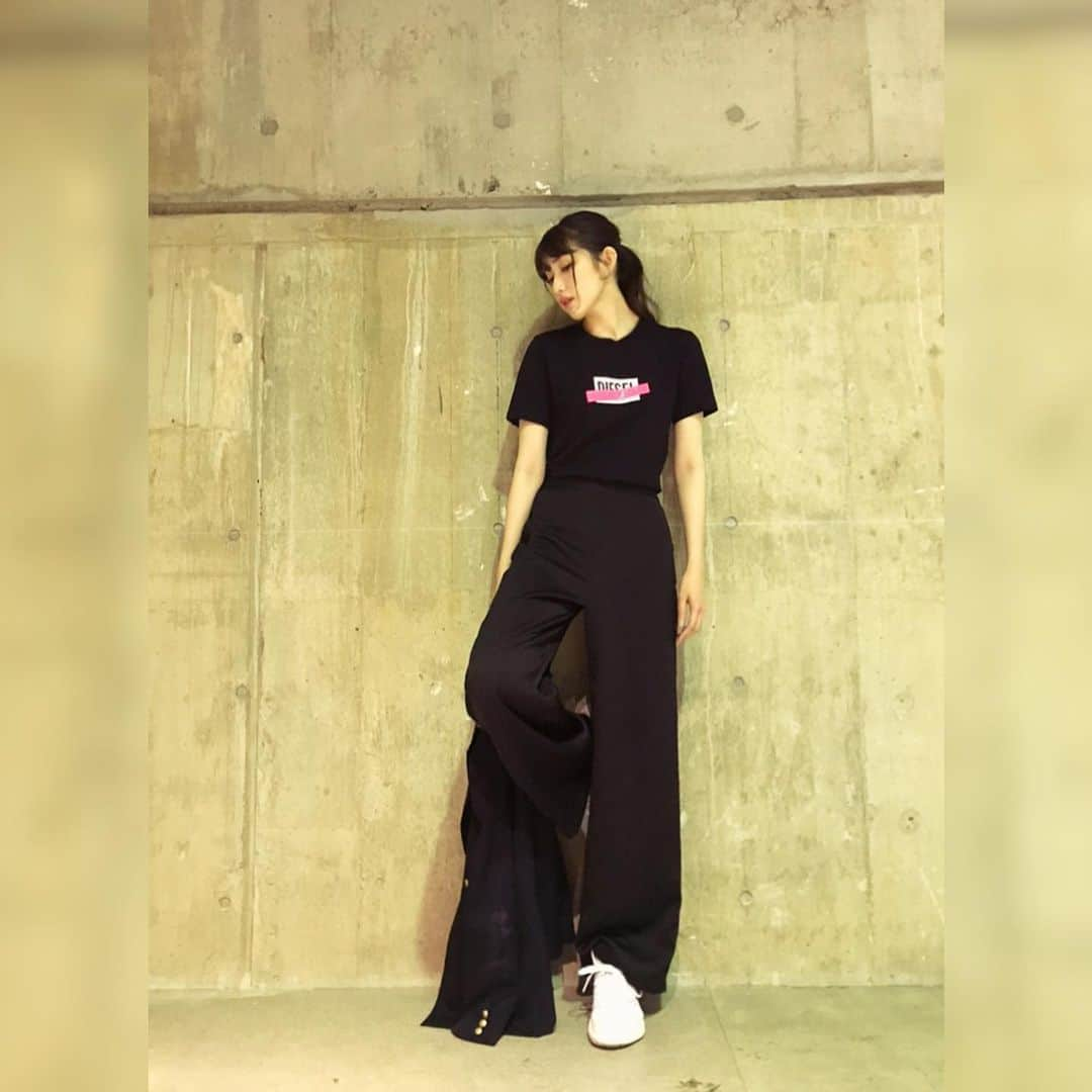 黒田瑞貴さんのインスタグラム写真 - (黒田瑞貴Instagram)「#diesel  #instafashion #fashion #japanesemodel #japanesegirl  #nike #nikeid  #ootd #ootdfashion」6月4日 17時54分 - kurodamizuki_