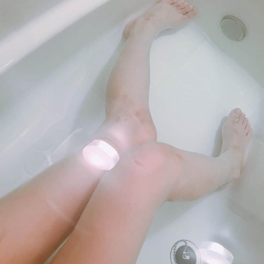 小柳歩さんのインスタグラム写真 - (小柳歩Instagram)「一人で入るお風呂より、誰かと一緒に入るお風呂のが楽しいから誰がご一緒してくry」6月4日 19時37分 - koyayukoyayu