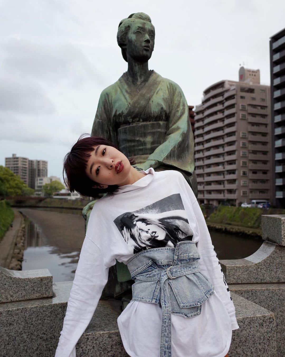 トヲルさんのインスタグラム写真 - (トヲルInstagram)「. . . この銅像の人誰やっけ？🤔 . . photo..トヲル（@toworu55） model..琴葉 (@kotoha_knzk ) . . #鹿児島モデル #gr_meet_japan」6月4日 20時26分 - toworu55