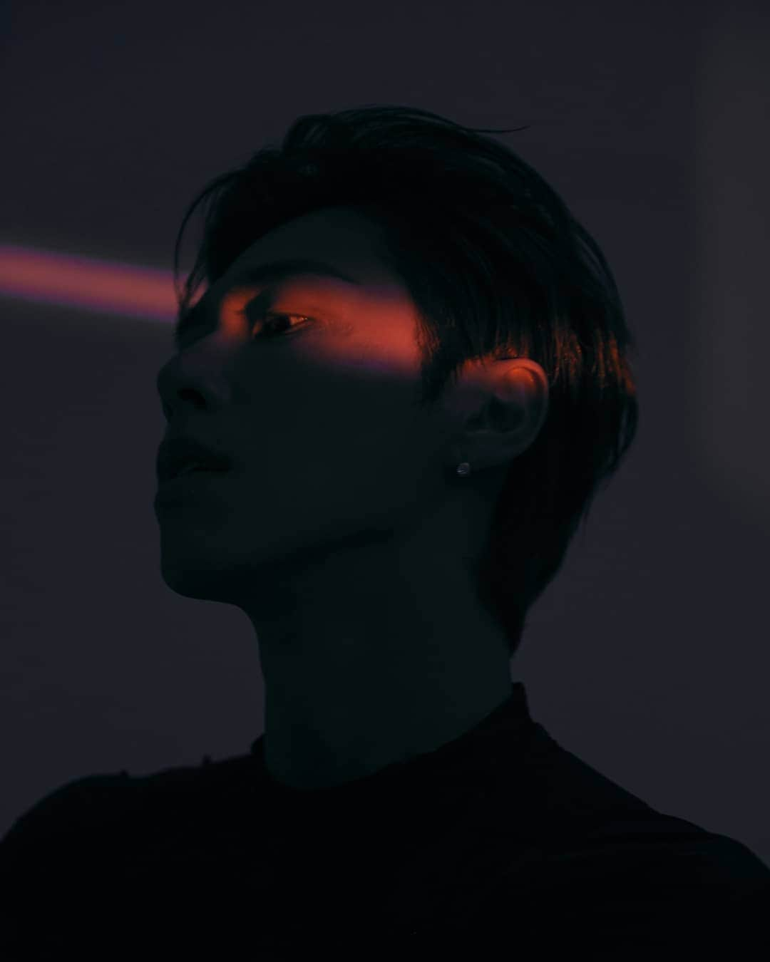 ユンホさんのインスタグラム写真 - (ユンホInstagram)「Reposted from @tvxq.official 유노윤호 U-Know The 1st Mini Album ['True Colors'] - 'Swing' - 🎧 2019.06.12. 6PM (KST) 👉 http://u-know.smtown.com - #동방신기 #TVXQ! @tvxq.official  #유노윤호 #U_Know @yunho2154 #TrueColors #Swing #Red - #regrann」6月4日 20時37分 - yunho2154