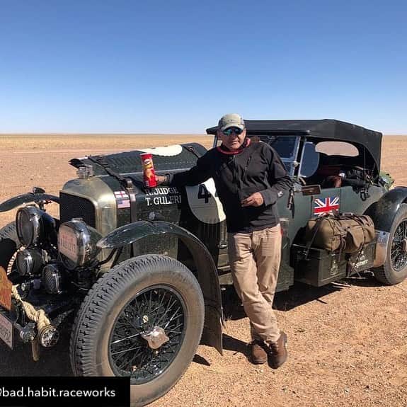 ジョンチャップマンのインスタグラム：「@bad.habit.raceworks #pekingtoparis #rally #vintage #bentley #bespoke #holdall #madeinengland #handcrafted #bags #luggage #vintagecar」