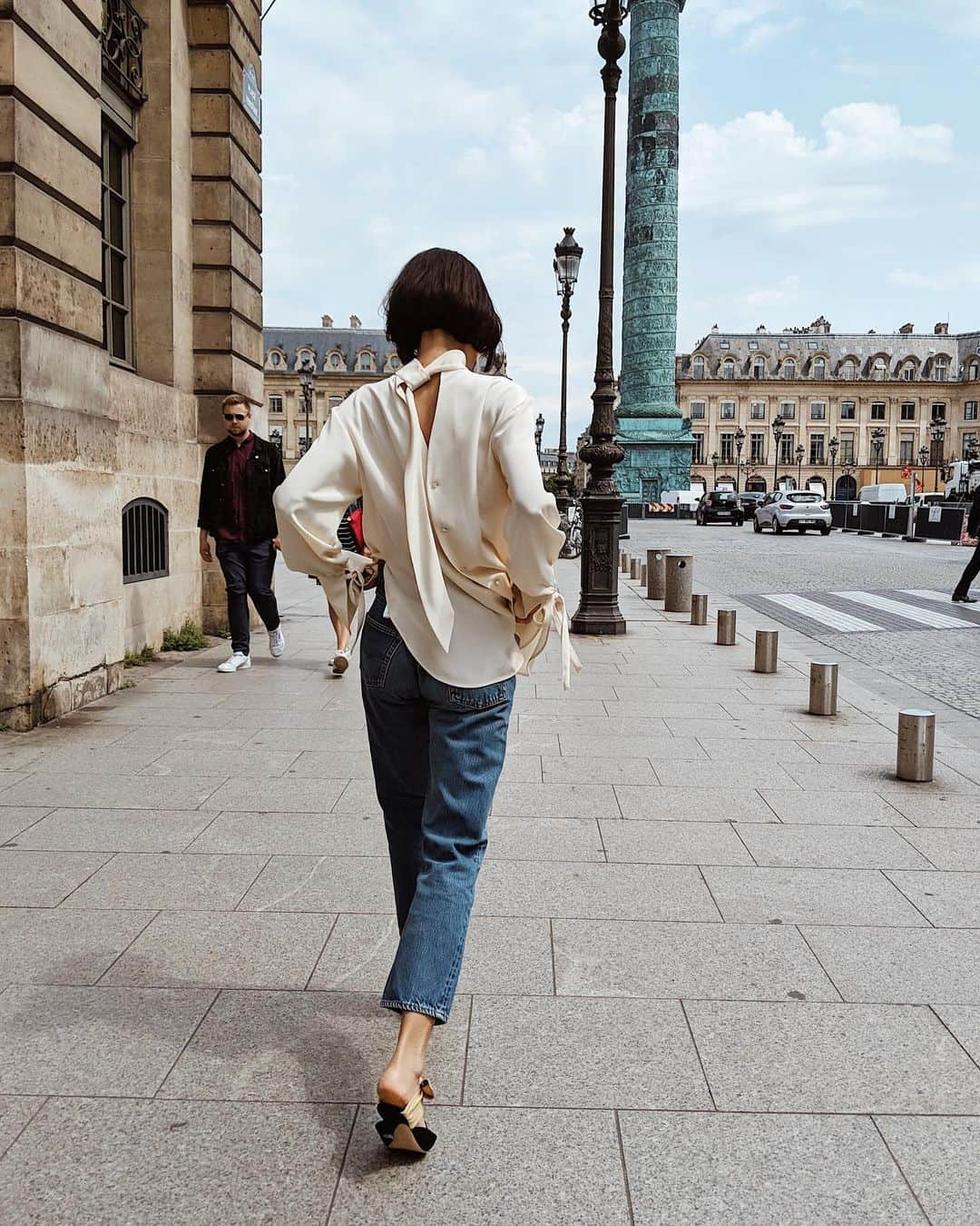 大屋夏南さんのインスタグラム写真 - (大屋夏南Instagram)「Bonjour 🌹 久しぶりのパリ🇫🇷街が可愛い🥰 ・ ・ #paris #ootd #look」6月4日 20時49分 - __kana_oya__