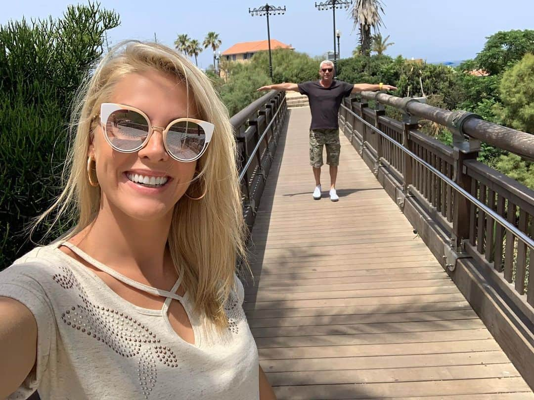 Ana Hickmannさんのインスタグラム写真 - (Ana HickmannInstagram)「Último dia aqui em Israel, passeando por Jaffa. @alewin71 #anahickmanneyewear #anahickmann @goeyewear @anahickmanncollection @recordtvoficial #recordtvisrael」6月4日 21時33分 - ahickmann