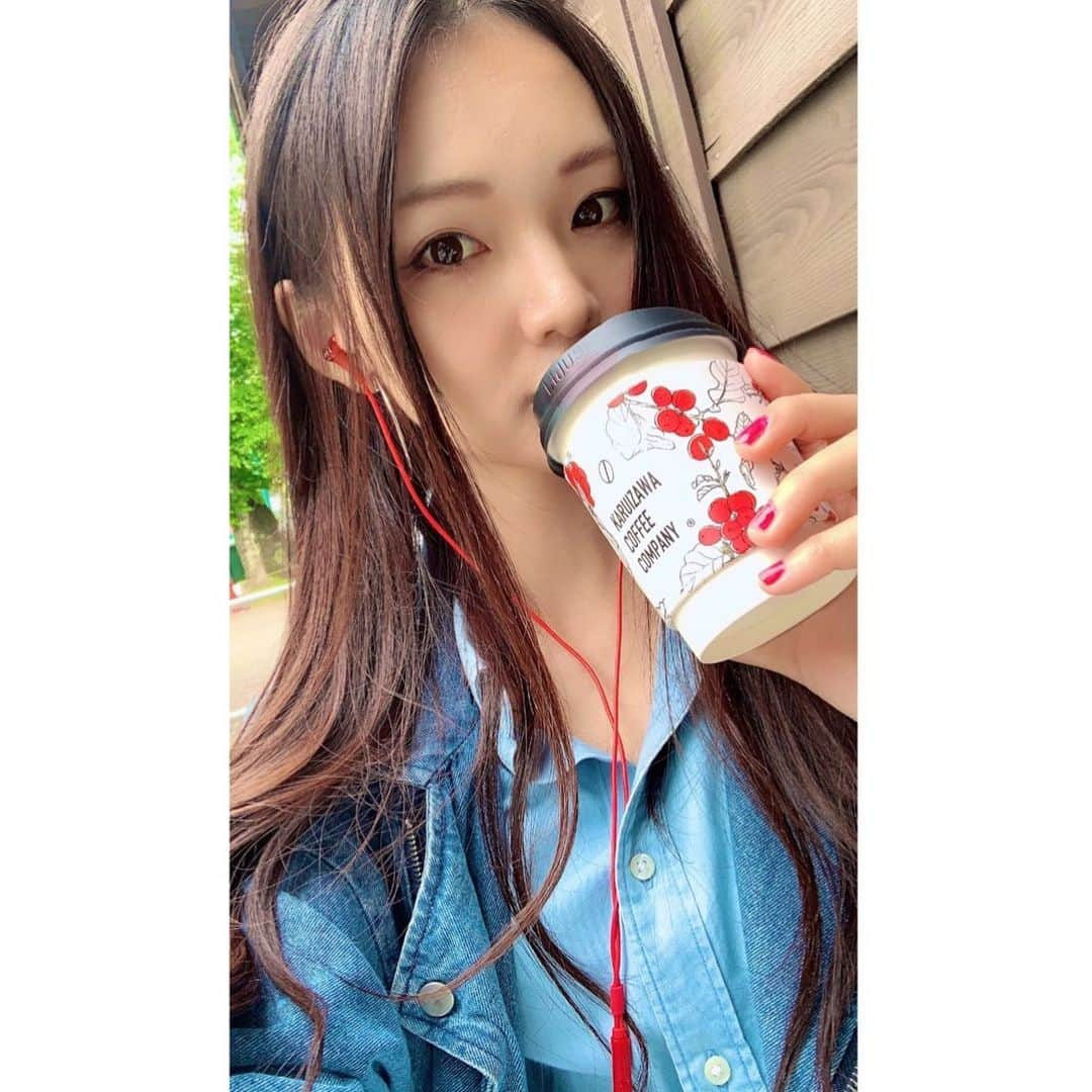 あゆむさんのインスタグラム写真 - (あゆむInstagram)「軽井沢が最高に渋くて最高やった話をしよう。 自然と和。どちらも最高の癒しー。  #軽井沢 #旧軽銀座 #軽井沢コーヒー #諏訪神社」6月4日 22時30分 - aym_lml