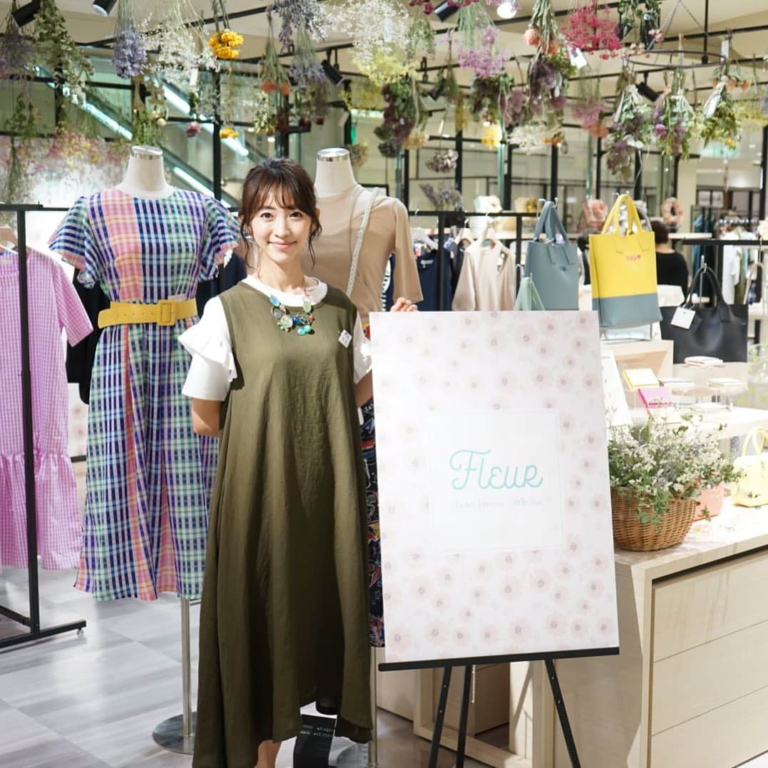 のインスタグラム：「-﻿ 本日、JR京都伊勢丹POPUPSHOP終了しました！﻿ ﻿ 数年ぶりの関西での催事でドキドキしていましたが、沢山のお客様にお会いできて楽しかったです✨﻿ ﻿ ありがとうございました！﻿ ﻿ 普段はネット販売なので、直接お客様とお会いできることが本当に嬉しかったです💓﻿ ﻿ 遠方からも、わざわざ京都まで来ていただいて、ありがとうございます😊﻿ 本当に、ありがとうございました！﻿ ﻿ これからも、頑張って可愛いものをお届けできるように頑張りたいと思います✨﻿ ﻿ ﻿」