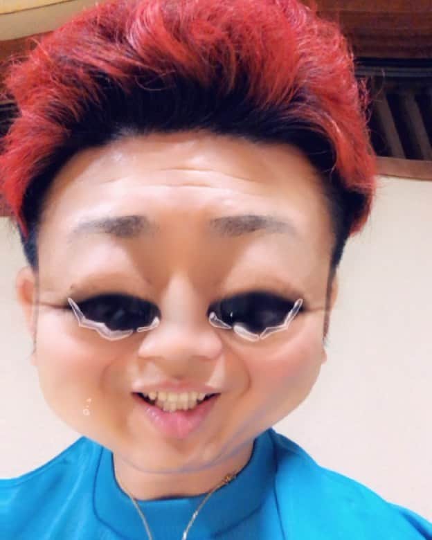 竹本カズキのインスタグラム：「‪【新ルール】‬ ‪九州を満喫してる僕らに極悪Dにより新しいルールが作られてしまいました😭‬ ‪走行距離1km×50円‬ ‪プラス走り終わってから#九州縦断飯であげたインスタ、ツイッター投稿のいいね×1円が僕と萩原の共同食費になります(＞＜)‬ ‪期限は毎朝6時でございます！‬ ‪いっぱいいいね下さい🙇‍♂️🙇‍♂️🙇‍♂️‬ #ポップライン #九州縦断の旅 #九州縦断飯 #ランニング #マラソン」