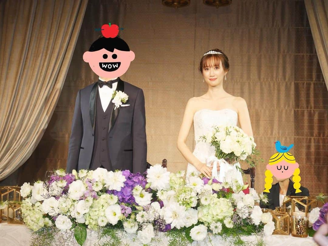 川本彩さんのインスタグラム写真 - (川本彩Instagram)「★★ . . 無事結婚式を執り行うことができました💐 沢山の方のお陰で、この先ずっと忘れることがないと思える大切な1日を過ごすことができました💒 ありがとうございます✨ 皆が沢山写真撮ってくれていて載せたい写真が沢山...😭💗 どう厳選するか悩み中..💭 ・ #結婚式 #披露宴 #挙式 #ウェディング #ウェディングドレス #東京會舘 #東京會舘花嫁 #東京會舘magnolia #卒花嫁 #プレ花嫁 #wedding #weddingdress #weddinghair」6月4日 22時42分 - aya_kawamoto