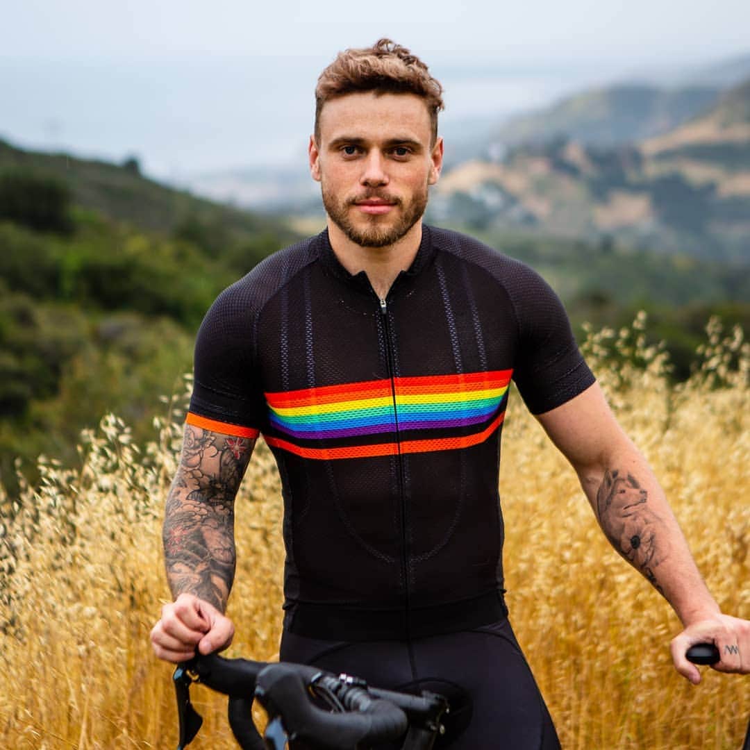 ガス・ケンワージーのインスタグラム：「Sorry I didn't post last night, we rode 109 miles yesterday and I was literally (yes, literally) dead. Anyway, today is called "the quad buster" but jokes on them because my quads are already busted. 191 miles down, 354 to go...」