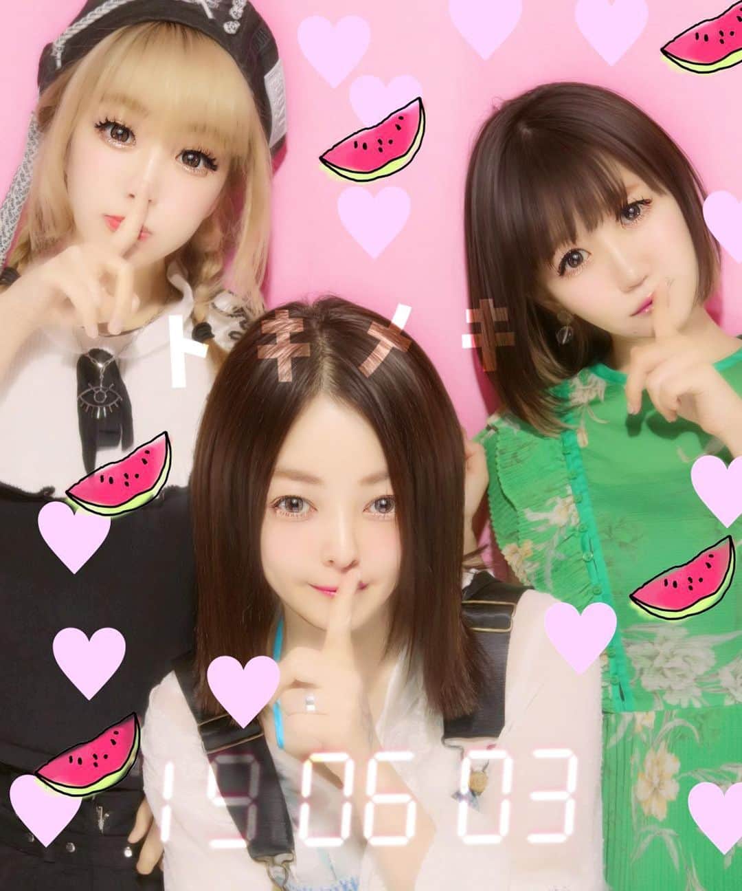 マコ・プリンシパルのインスタグラム：「プリクラ🍭🌟🌈🌺👩‍❤️‍👩💕 #トキメキ ・ 👭 ・ 👭 ・ #cosplay #virtual #anime #art #cosplaygirl #コスプレ #プリクラ #秋葉原 #原宿 #girlpower #プリント倶楽部」