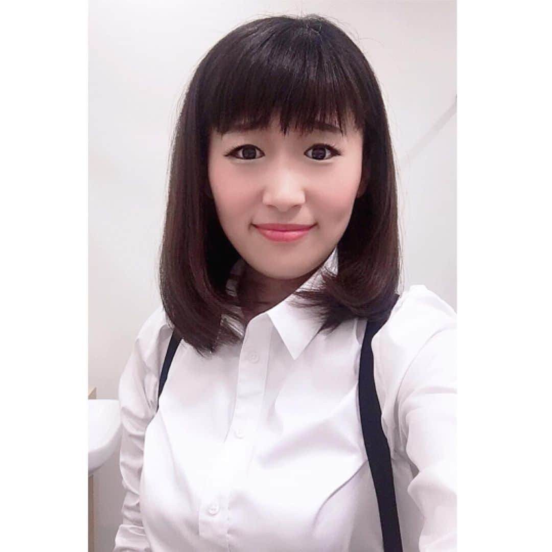 沙羅さんのインスタグラム写真 - (沙羅Instagram)「6月7日(金)19:00〜﻿ 日本テレビ🔥沸騰ワード10🔥﻿﻿ 〜取り憑かれた芸能人 食欲2時間SP〜﻿ に出演します🍚🍜﻿ ﻿ 美味しいもの、いっぱい出てきます😋❤ ️﻿今回は念願の沸騰リポーターにも初挑戦✨ 心斎橋からなんばにかけて、私を本物の 綾瀬はるかさんと間違えてくれたみなさま、 ほんまおおきにありがとうやでしかし😆笑笑  みなさんお楽しみにー💖💛💙﻿﻿ ﻿ #沸騰ワード10﻿ #バナナマン🍌さん﻿ #沙羅 #ものまね﻿﻿ #綾瀬はるか﻿ さん」6月4日 22時57分 - sarapika128