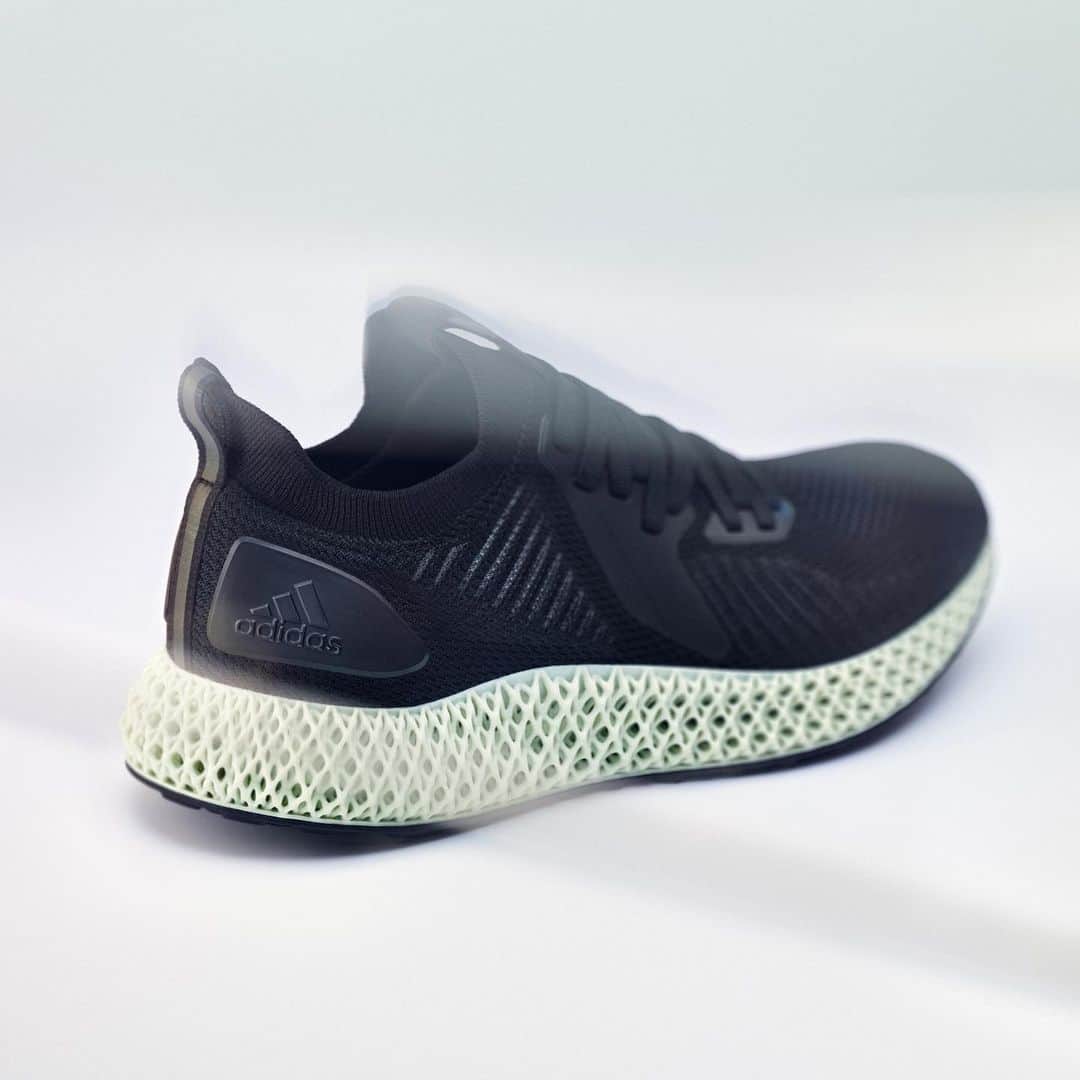 Foot Lockerさんのインスタグラム写真 - (Foot LockerInstagram)「The future has arrived. #adidas Alphaedge 4D Available Now, Select Stores and Online | Men’s and Kids」6月4日 23時19分 - footlocker