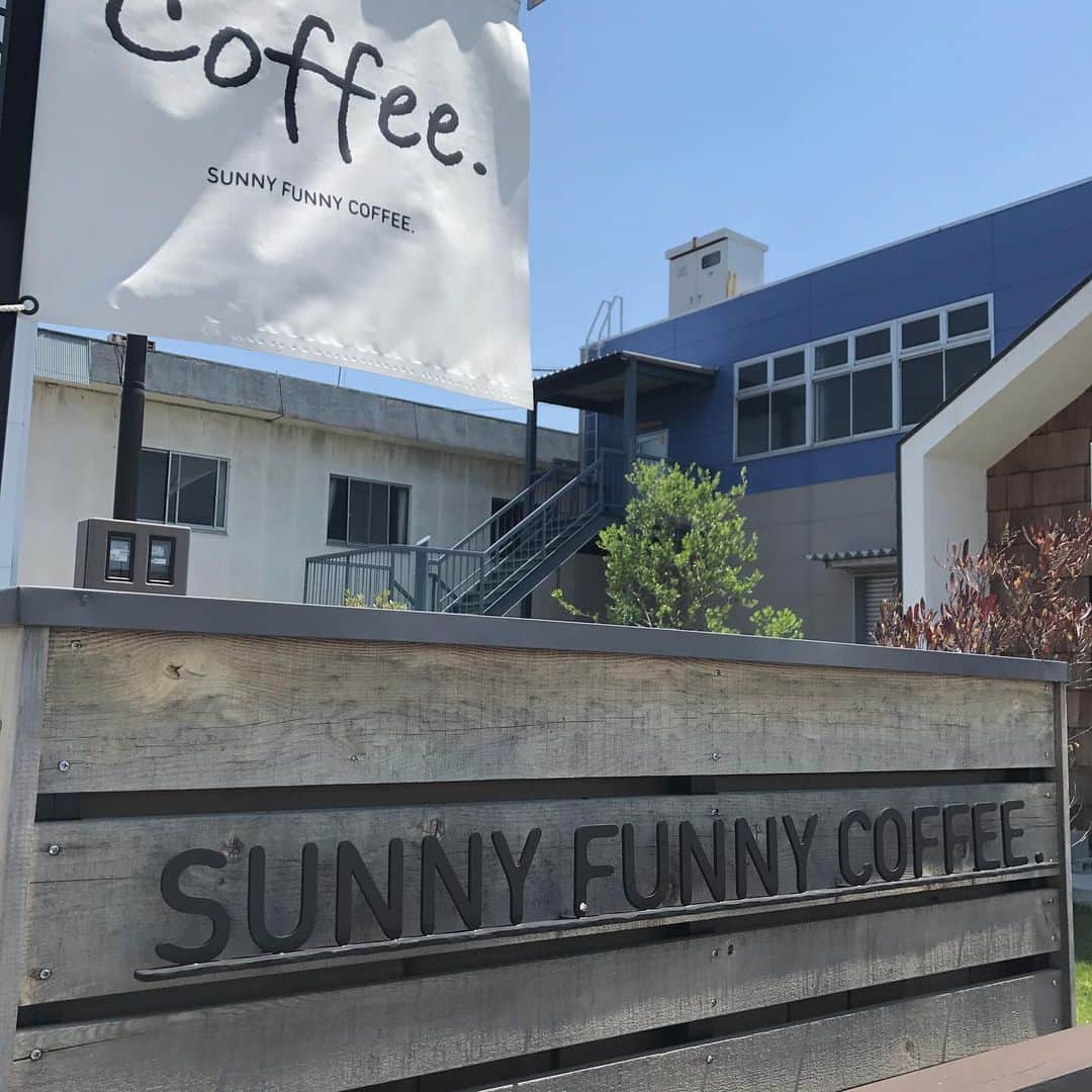 岡元優香さんのインスタグラム写真 - (岡元優香Instagram)「Sunny Funny Coffee.」6月4日 23時30分 - ___o3yuka._
