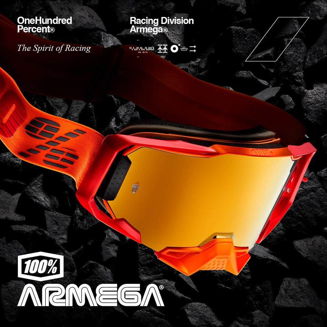Racer X Onlineさんのインスタグラム写真 - (Racer X OnlineInstagram)「The @ride100percent Armega goggle is available in more colors than ever to top off any kit. Considering safety and vision, the Armega utilizes the first ever 3D molded lens that offers the most secure lens stability and an optically correct field of view.  Available worldwide now.  #ride100eprcent #Armega #WorthTheWait」6月5日 1時00分 - racerxonline