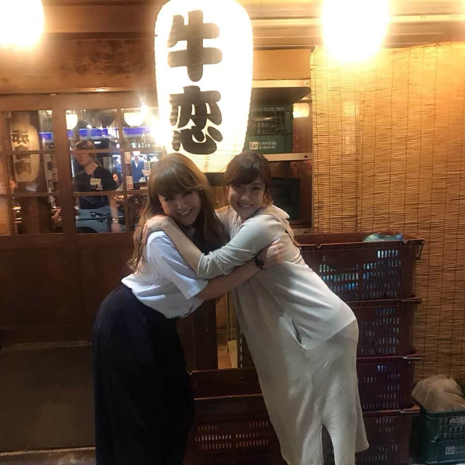 なちゅさんのインスタグラム写真 - (なちゅInstagram)「佐藤聖羅 たん @seira_seira.s と牛恋❤️ #🐃 牛に恋してるショット💓 #せいらたん #顔小さい #パイオツカイデー #めっちゃ楽しい #性格良き #ノリ良き #らぶ #津  #SKE48 #SDN48 #うしこい @ushikoi うしこいちゃーん❤️🐮 #一本ハラミ #新宿グルメ #焼肉 #肉」6月5日 10時49分 - nachudesu1223