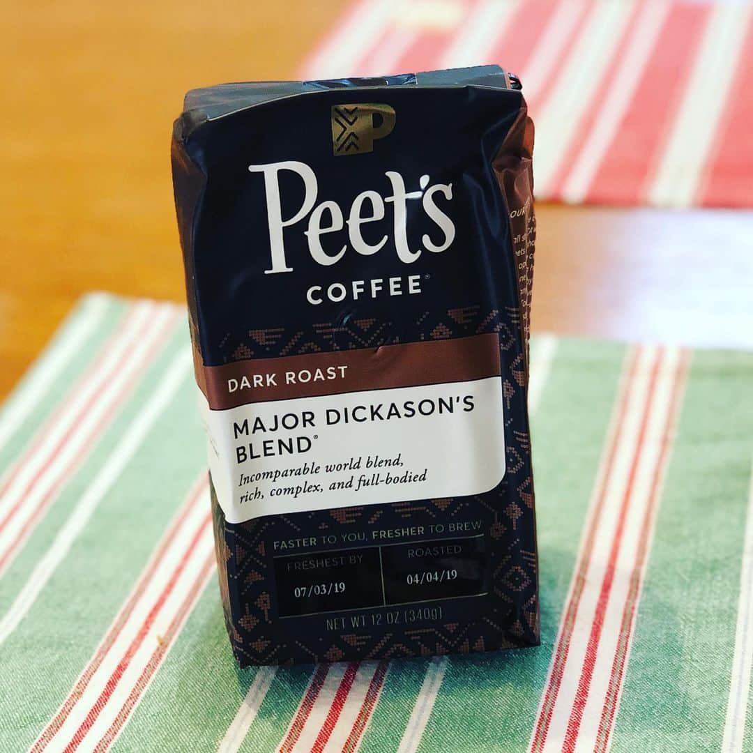 上杉洋史のインスタグラム：「Souvenir for myself. #souvenir #coffee #peets #peetscoffee #wholefoodamarket #nyc」