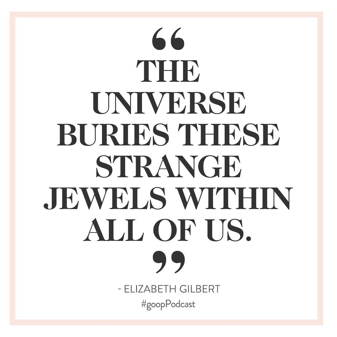 グウィネス・パルトローさんのインスタグラム写真 - (グウィネス・パルトローInstagram)「It certainly does and it takes a certain kind of bravery and stillness to find them. Today on the @goop podcast @elizabeth_gilbert_writer helps me make contact with some of life’s beautiful mysteries.」6月5日 11時38分 - gwynethpaltrow