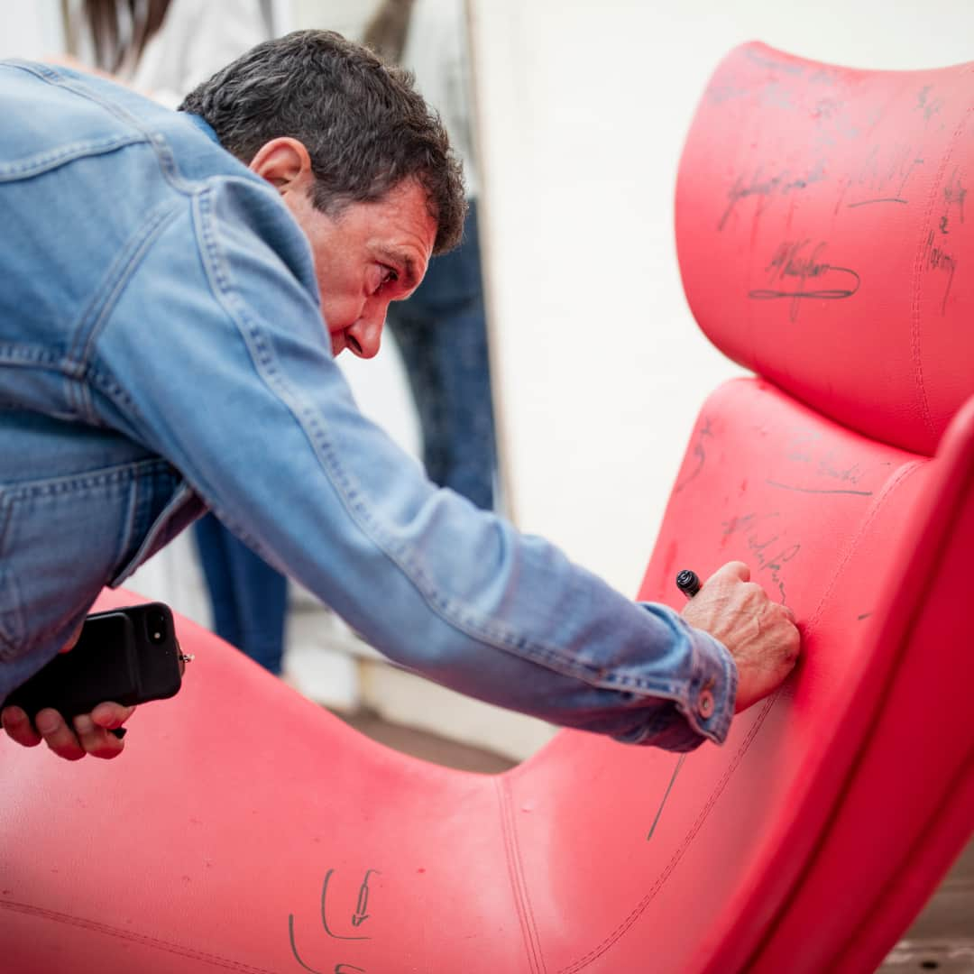 BoConceptさんのインスタグラム写真 - (BoConceptInstagram)「The Imola chair has been featured in countless films, ads and TV series. And this year it took centre stage at Cannes Film Festival in award-worthy red leather. The chair, signed by celebrities including @willemdafoe1955, @antoniobanderasoficial and @chloessevigny, will be auctioned with the proceeds going to @imagineformargo_officiel.  #enfantssanscancer #gofightwin #cannesfilmfestival #cannes2019 #plagemajestic72 #boconcept #danishdesign」6月5日 3時13分 - boconcept_official