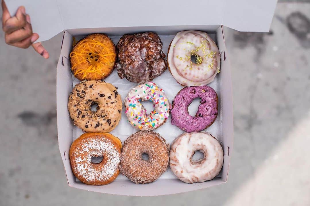 ダニー・トレホさんのインスタグラム写真 - (ダニー・トレホInstagram)「Trejo's Coffee & Donuts made it on Eater LA's - LA’s 14 Most Delectable Doughnut Shops. Find us at #4 on the list! *Link in Bio* 📷: @wonhophoto . . . #eaterla #doughnuts #doughnut #donut #donuts #losangeles #la #trejosdonuts #lafood」6月5日 4時11分 - officialdannytrejo