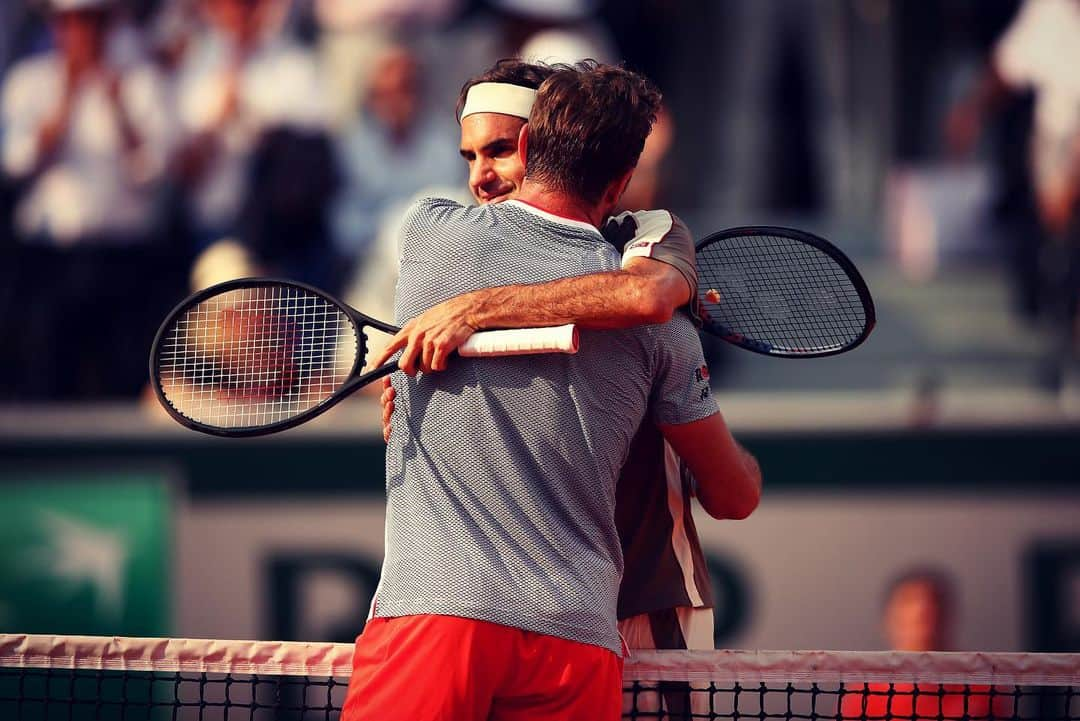 スタニスラス・ワウリンカさんのインスタグラム写真 - (スタニスラス・ワウリンカInstagram)「Respect and love my friend !! 🇨🇭🤗💞🙏🏻 #respect #fight #friends #switzerland」6月5日 4時17分 - stanwawrinka85