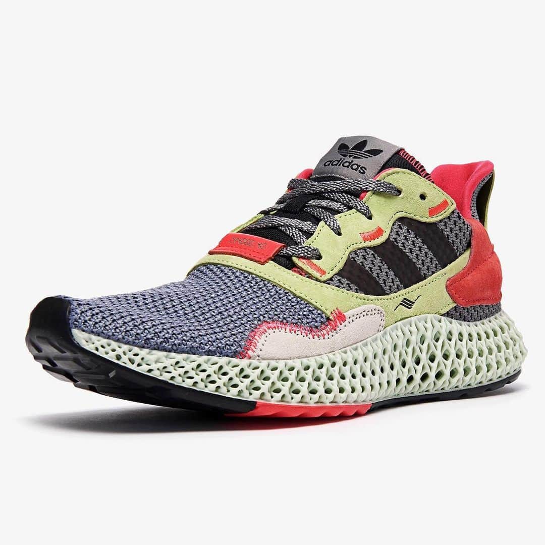 Sneaker Newsさんのインスタグラム写真 - (Sneaker NewsInstagram)「The adidas ZX4000 4D returns later this month in a new colorway. Need some more Futurecraft in your life? For a closer look, tap the link in our bio.」6月5日 4時44分 - sneakernews