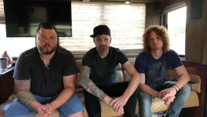 ヒンダーのインスタグラム：「Who's joining us for our #Lucky7Tour this summer?  Check out www.hindermusic.com to find out if we'll be in your area!  We look forward to seeing you soon! #Hinder」