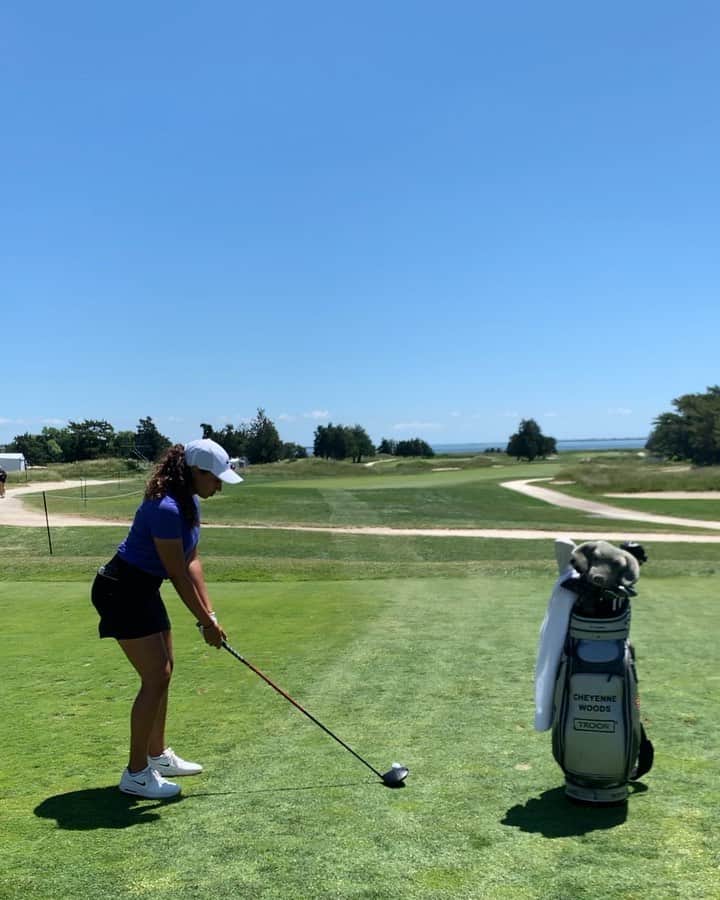 シャイエン・ウッズのインスタグラム：「Great to be back with #teamtroon this week at @seaviewgolfclub!  Looking forward to the week @shopritelpga」