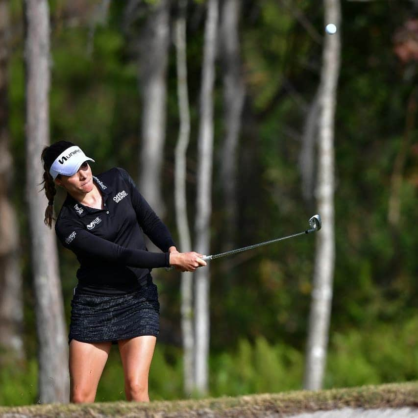 ギャビー・ロペスさんのインスタグラム写真 - (ギャビー・ロペスInstagram)「Gracias a todos por sus mensajes de apoyo durante el fin de semana en el #uswomensopen , fue un torneo lleno de  aprendizajes y retos a lo largo del campo. Ahora  todo el enfoque en el @meijerlpga . . Thank you for all your support during this weekend at the #uswomensopen . It was a tournament full of challenges and I learned a lot on the field. Now it's time to focus 💯 on 🔜 @meijerlpga ⛳⛳⛳ @lpga_tour . .  @unifinfinanciera @igpmgolf | #lpga #usga #golf #usga」6月5日 5時58分 - gabylopezgolf