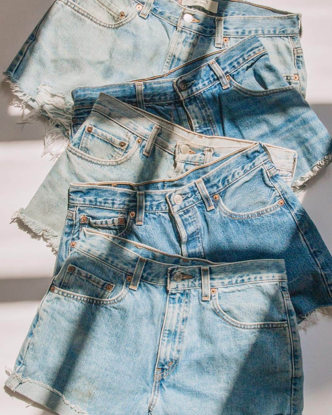 Urban Outfittersさんのインスタグラム写真 - (Urban OutfittersInstagram)「Cutoffs of your dreams? We got 'em. #UOonYou」6月5日 6時03分 - urbanoutfitters