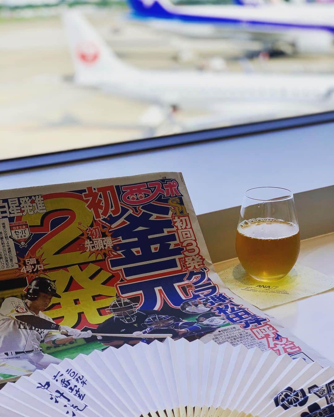 のインスタグラム：「……✈✈✈ ・ また来週帰ってきます…👋🏻 ・ #福岡 #Fukuoka #第二の故郷 #来週 #交流戦 「H × De」FBS+BS日テレ #ゲスト #解説 #guestcommentator #ANA #anaairplane #全日空 #空の旅 #✈️ #西スポ #福岡ソフトバンクホークス #交流戦勝利 #対戦相手 #中日ドラゴンズ 両チームのOB #古巣 #対決 どちらが勝っても負けても複雑… #朝食 #breakfast #機内食 #昼食 #lunch #カツカレー #curry」