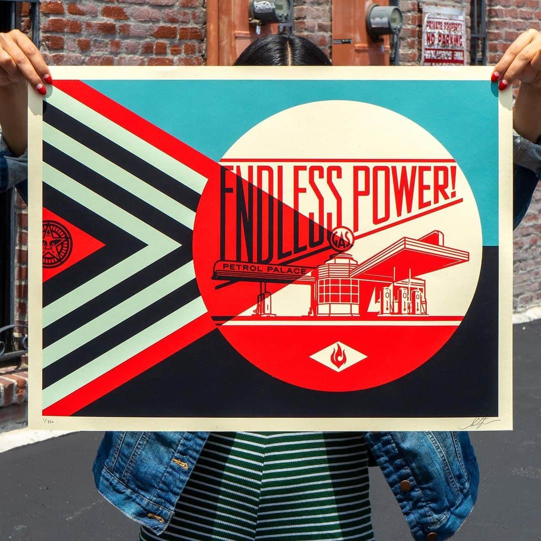 Shepard Faireyさんのインスタグラム写真 - (Shepard FaireyInstagram)「ENDLESS POWER PETROL PALACE AVAILABLE THIS THURSDAY, JUNE 6TH!⠀⠀ ⠀⠀⠀⠀⠀⠀⠀⠀⠀⁣⠀⠀⠀ This poster is both a celebration and critique of the seductive graphic propaganda used for the petroleum industry. I designed this to feel like a vintage ad celebrating the abundance of America and the bright future of the American Dream. Though oil is finite, reliance on it is so extreme that the power wielded by those who control oil is virtually unlimited. Oil may have seemed initially to be endless, but we know now the world’s oil reserves will run out eventually but more importantly, we know from thorough scientific research that the planet does not have the endless power to maintain a stable climate if oil and gas Carbon emissions (as well as from other sources) do not decrease dramatically.⠀⠀ ⠀⠀⠀⠀⠀⠀⠀⠀⠀⁣⠀⠀⠀ Here is the challenge: our lifestyle cannot survive without oil and gas, but our planet cannot survive with their use remaining anywhere close to current levels. Unless we cultivate renewables, we are heading for a tipping point that will be potentially irreversible and unquestionably devastating. ⠀⠀⠀⠀⠀⠀⠀⠀⠀ A portion of proceeds from “Endless Power Petrol Palace” will be donated to @350org to support the work they do fighting climate change. Please visit the link in bio to read my full statement about this piece and the oil and gas industry.⠀⠀ -S ⠀⠀⠀⠀⠀⠀⠀⠀⠀⁣⠀⠀⠀ Endless Power Petrol Palace on cream Speckletone paper. Available on Thursday, June 6th at store.obeygiant.com/collection/prints. Two colorways: Blue - available at 10 AM PDT and Red - available at 11 AM PDT. 18 x 24 inches. Signed by Shepard Fairey. Numbered edition of 350. $50. Portion of proceeds will go to @350org. Max order: 1 per customer/household. *Orders are not guaranteed as demand is high and inventory is limited.* Multiple orders will be refunded. International customers are responsible for import fees due upon delivery.⁣ ALL SALES FINAL.」6月5日 7時00分 - obeygiant