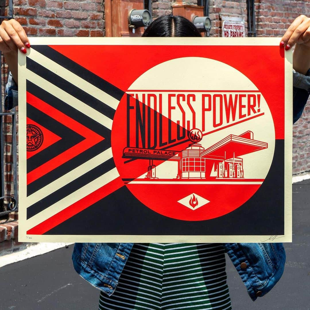 Shepard Faireyさんのインスタグラム写真 - (Shepard FaireyInstagram)「ENDLESS POWER PETROL PALACE AVAILABLE THIS THURSDAY, JUNE 6TH!⠀⠀ ⠀⠀⠀⠀⠀⠀⠀⠀⠀⁣⠀⠀⠀ This poster is both a celebration and critique of the seductive graphic propaganda used for the petroleum industry. I designed this to feel like a vintage ad celebrating the abundance of America and the bright future of the American Dream. Though oil is finite, reliance on it is so extreme that the power wielded by those who control oil is virtually unlimited. Oil may have seemed initially to be endless, but we know now the world’s oil reserves will run out eventually but more importantly, we know from thorough scientific research that the planet does not have the endless power to maintain a stable climate if oil and gas Carbon emissions (as well as from other sources) do not decrease dramatically.⠀⠀ ⠀⠀⠀⠀⠀⠀⠀⠀⠀⁣⠀⠀⠀ Here is the challenge: our lifestyle cannot survive without oil and gas, but our planet cannot survive with their use remaining anywhere close to current levels. Unless we cultivate renewables, we are heading for a tipping point that will be potentially irreversible and unquestionably devastating. ⠀⠀⠀⠀⠀⠀⠀⠀⠀ A portion of proceeds from “Endless Power Petrol Palace” will be donated to @350org to support the work they do fighting climate change. Please visit the link in bio to read my full statement about this piece and the oil and gas industry.⠀⠀ -S ⠀⠀⠀⠀⠀⠀⠀⠀⠀⁣⠀⠀⠀ Endless Power Petrol Palace on cream Speckletone paper. Available on Thursday, June 6th at store.obeygiant.com/collection/prints. Two colorways: Blue - available at 10 AM PDT and Red - available at 11 AM PDT. 18 x 24 inches. Signed by Shepard Fairey. Numbered edition of 350. $50. Portion of proceeds will go to @350org. Max order: 1 per customer/household. *Orders are not guaranteed as demand is high and inventory is limited.* Multiple orders will be refunded. International customers are responsible for import fees due upon delivery.⁣ ALL SALES FINAL.」6月5日 7時00分 - obeygiant