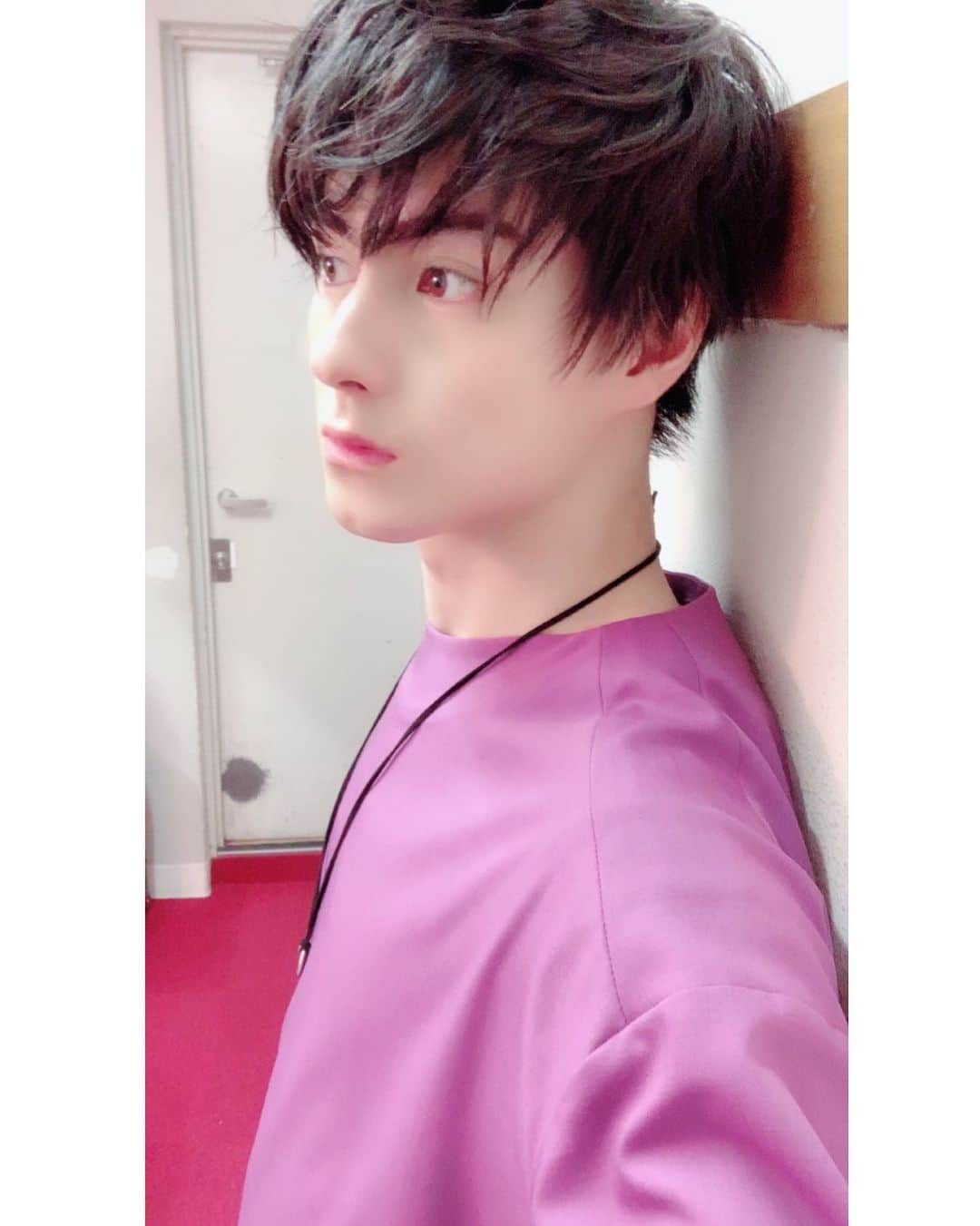 小波津亜廉さんのインスタグラム写真 - (小波津亜廉Instagram)「[2/6/19] Oh hai 😍 ⠀⠀⠀ ⠀ #matsumuraryuunosuke ⠀⠀⠀ ⠀ Source: Nosuke’s twitter」6月5日 9時48分 - ahun_andsome