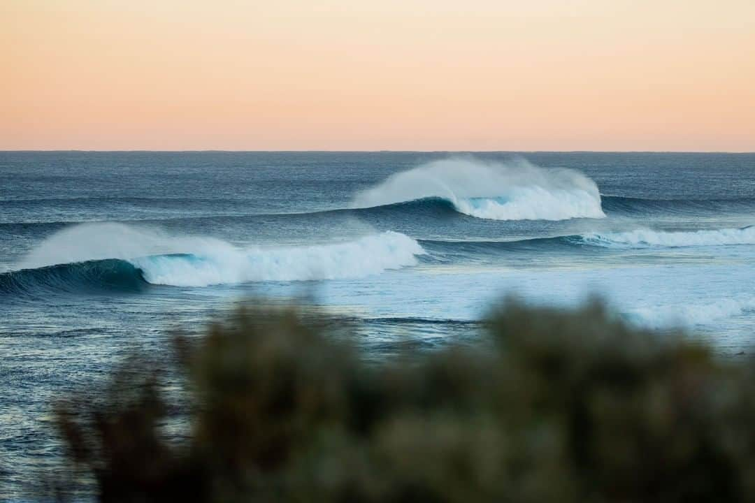 ロキシーさんのインスタグラム写真 - (ロキシーInstagram)「Empty lineups and endless possibilities in #MargaretRiver」6月5日 10時00分 - roxy