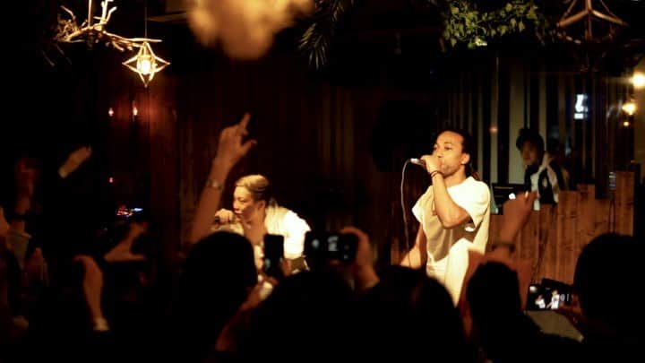 room onziemeのインスタグラム：「👥🎊👥﻿﻿﻿﻿﻿﻿﻿﻿﻿﻿﻿﻿﻿﻿ ﻿﻿﻿﻿﻿﻿﻿﻿﻿﻿﻿﻿﻿﻿ - ROOM 4TH ANNIVERSARY -﻿﻿﻿﻿﻿﻿﻿﻿﻿﻿﻿﻿﻿﻿ ﻿﻿﻿﻿﻿﻿﻿﻿﻿﻿﻿﻿﻿﻿﻿ ■COCKTAIL ROOM at club JOULE﻿﻿ ﻿﻿ 色・味・香りなど様々なエッセンスが﻿ 渾然となり ﻿ 心地よい時間の流れを作るもの“COCKTAIL” ﻿﻿ 人、音楽、ファッション、そして・・・ ﻿ いままで味わったことのない配合が﻿ あなたを新しい体験へと導きます。﻿﻿ ﻿﻿ ﻿﻿﻿﻿﻿﻿﻿﻿﻿﻿﻿ -------------------------------------﻿-------﻿﻿﻿﻿﻿﻿﻿﻿﻿ CIRRRCLE @cirrrclemusic﻿ ﻿-------------------------------------﻿-------﻿﻿﻿﻿﻿﻿﻿﻿﻿﻿﻿﻿﻿﻿﻿﻿﻿﻿﻿ #room_jp」