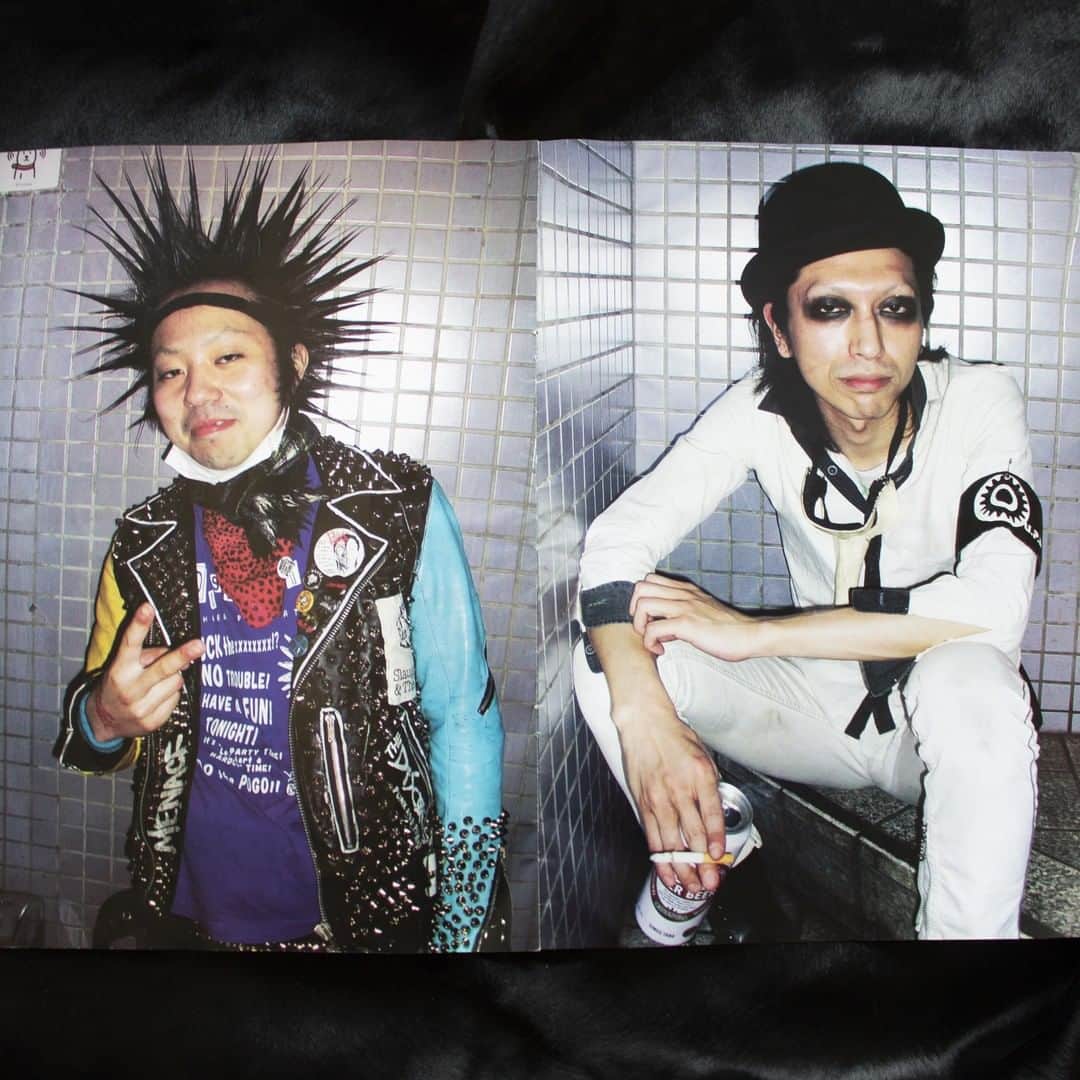 アンダーグラウンドさんのインスタグラム写真 アンダーグラウンドinstagram From The Lens Of Chris Low We Have A Few Copies Of The Works Of Chris Entitled Up Yours Tokyo Punk And Japanarchy Today A Visual Report On The Vibrant