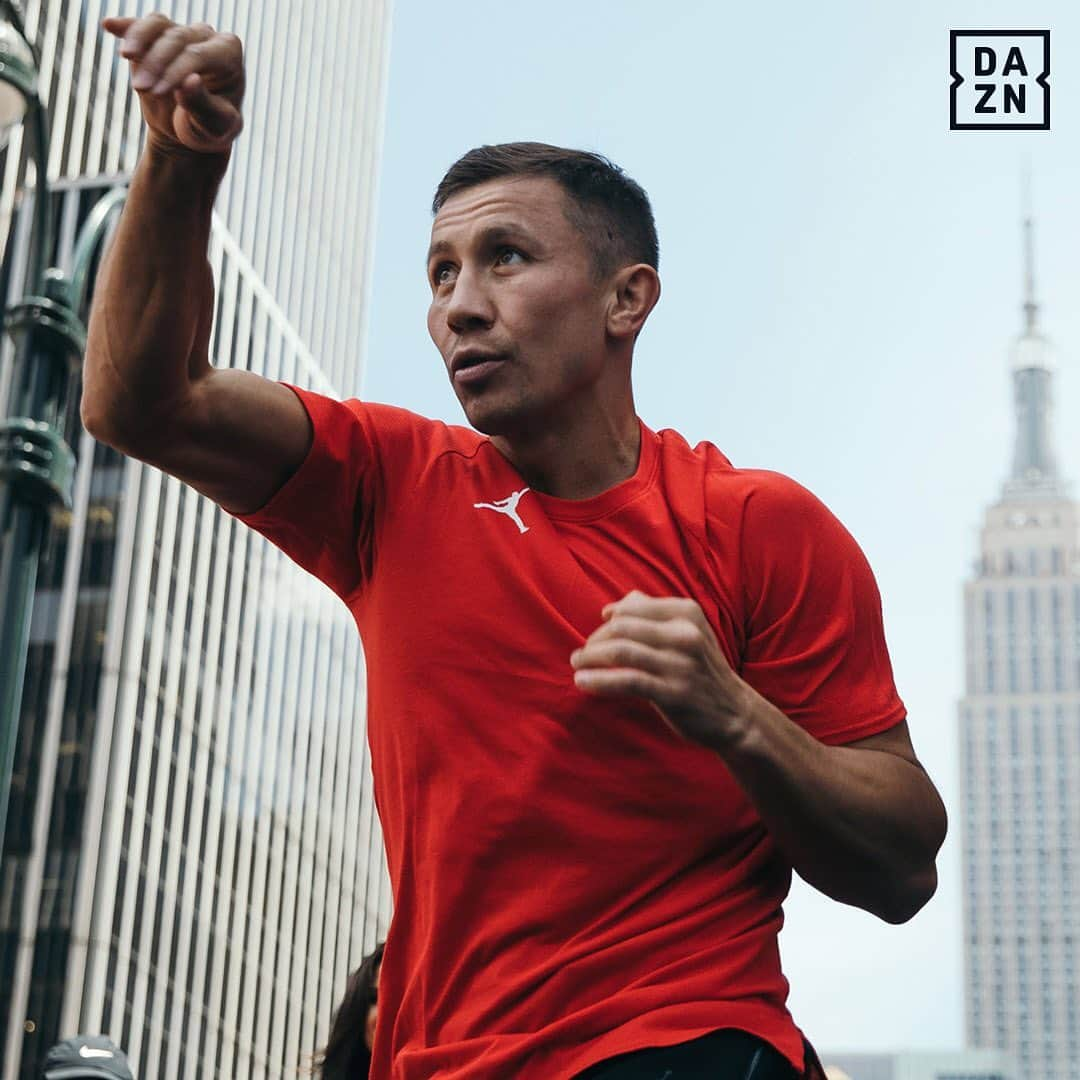 DAZN JAPANさんのインスタグラム写真 - (DAZN JAPANInstagram)「. ／ #GGG 再起を賭けた一大決戦🥊 #ゴロフキン×ロールズ🏆 ＼ . ゴロフキンが公開練習で最終調整に入る！ . 🗓6/9 (日) ※日本時間 📱DAZN.comで独占配信 . #GGGROLLS #WATCHDAZN #ボクシングの新しい本拠地 . @GGGBoxing」6月5日 12時11分 - dazn_jpn