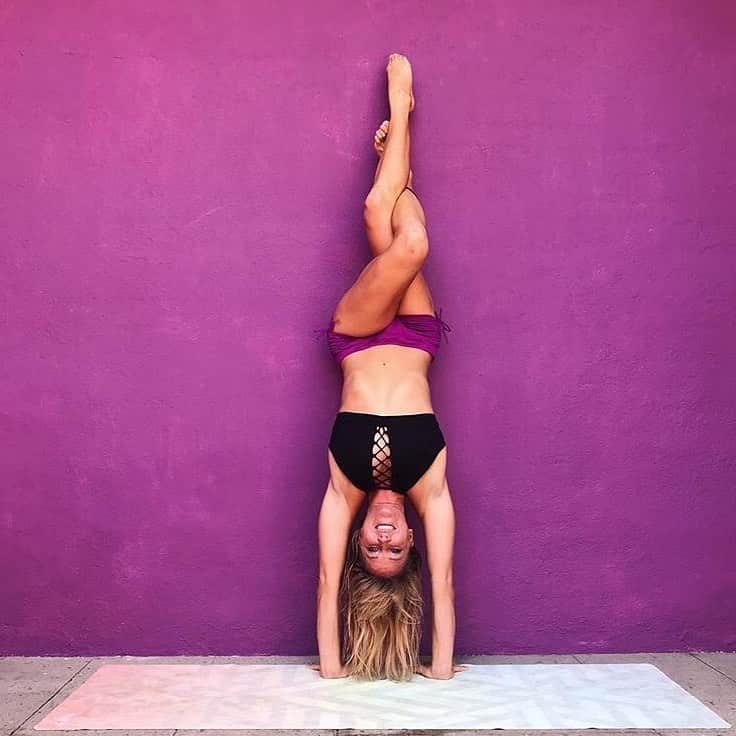 ヨガデザインラボ Yoga Design Labさんのインスタグラム写真 - (ヨガデザインラボ Yoga Design LabInstagram)「ヨガマットデザイン「ポプシクル・メイズ」💛 . . 📷 @janalyn.rose . . . #yoga #yogadesignlabjapan #yogamat #lifestyle #ヨガ #ヨガマット #ヨガデザインラボ #カラフル #ヨガインストラクター #ヨガスタジオ #ハンドスタンド #美 #ボディメイク」6月5日 12時31分 - yogadesignlabjapan