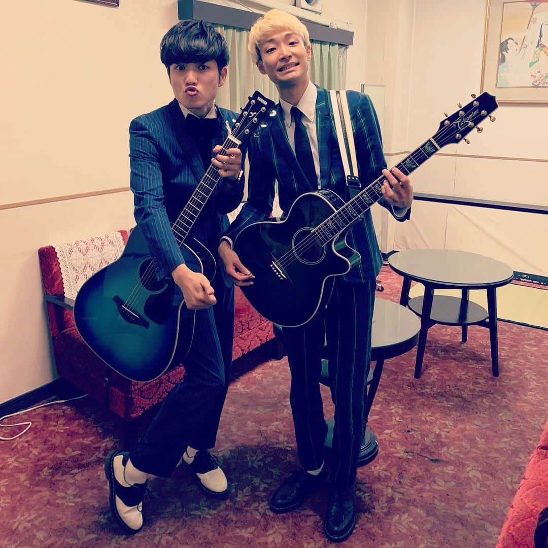 よしもと祇園花月さんのインスタグラム写真 - (よしもと祇園花月Instagram)「本家のお2人🎸🎶 いつもマネさせていただいてます🙇‍♀️ ABC〜♬ #よしもと祇園花月 #祇園花月 #京都 #ラニーノーズ #abcの歌  支配人も負けじと練習中 #群馬 🐴」6月5日 12時48分 - gionkagetsu