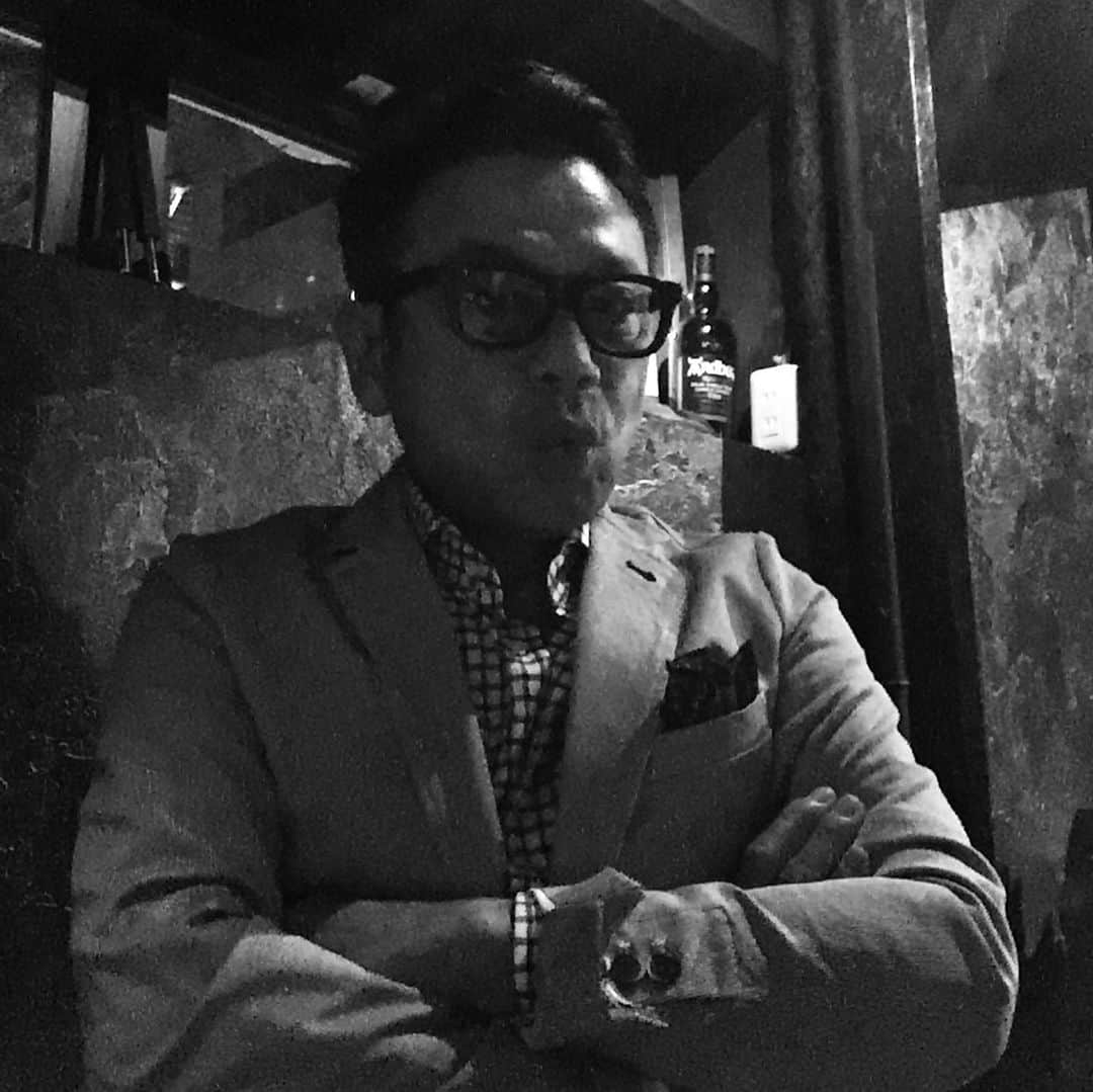 伊津野亮さんのインスタグラム写真 - (伊津野亮Instagram)「アホ3人の勝手に インスタライブ #ジョー横溝 #トムセン陽子 #伊津野亮 #インスタライブ アッと言う間の60分でした！ ネタ豊富なジョー横溝 次回は深い時間に 観てくれた皆様あざーす」6月5日 15時06分 - ryoizuno