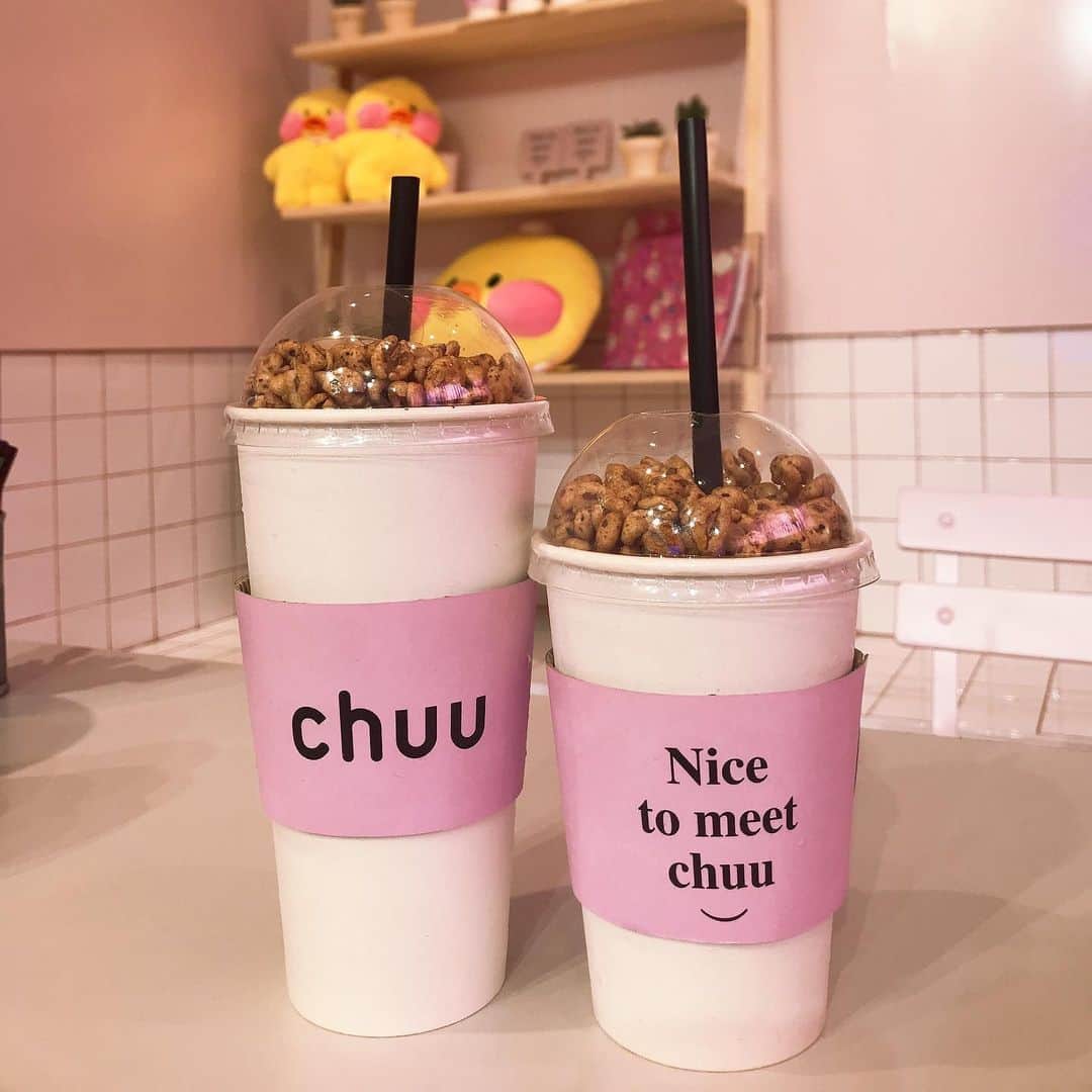 Chuuのインスタグラム：「❤️notice❤️Chuu Vietnam Flagship store just open ‘chuu cafe’ please come and enjoy chuu time :)」