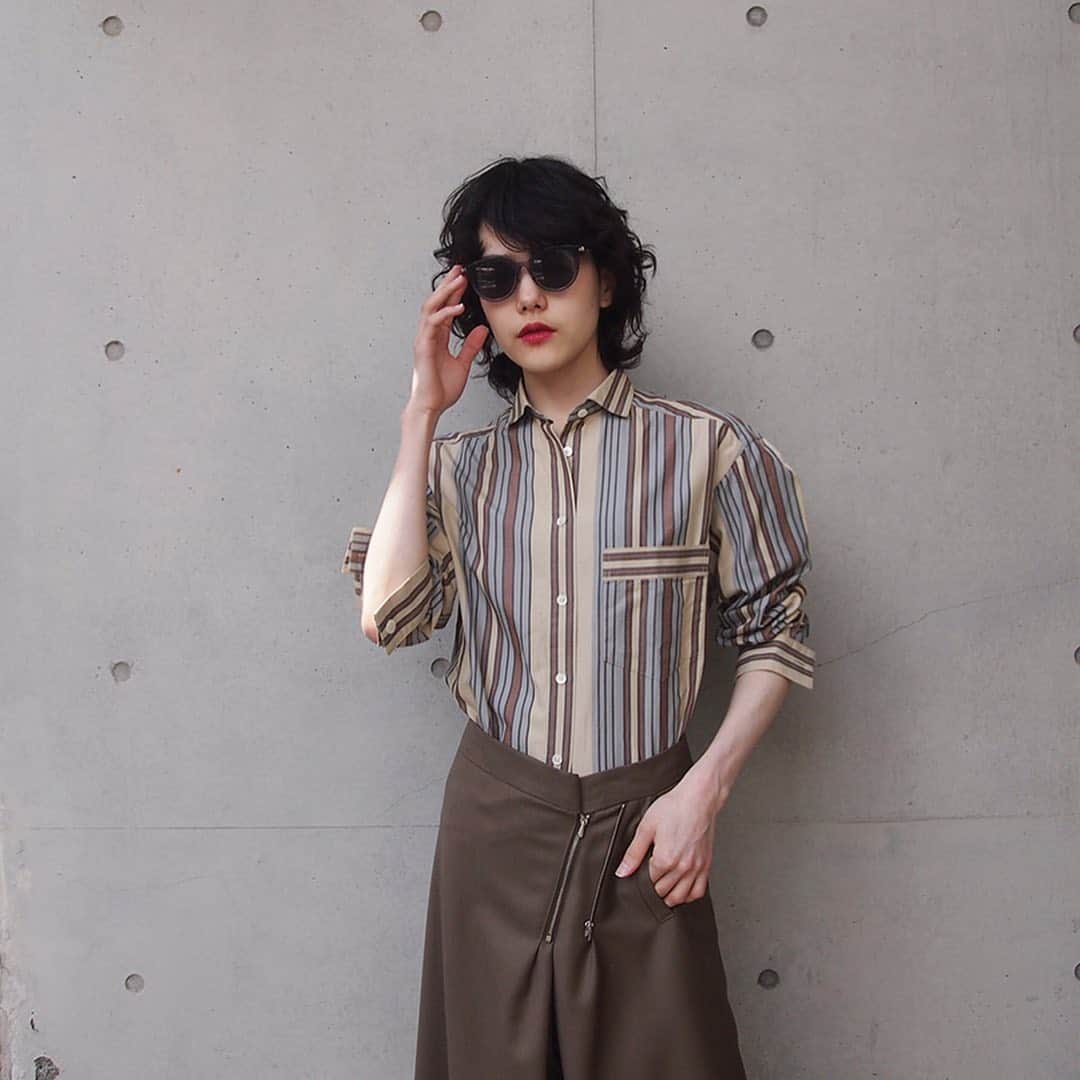 Sisterさんのインスタグラム写真 - (SisterInstagram)「-「USED&VINTAGE」Now on sale- #sister_tokyo #usedclothing #vintageclothing #used #vintage #sisterusedselection #tops #blouse」6月5日 15時33分 - sister_tokyo