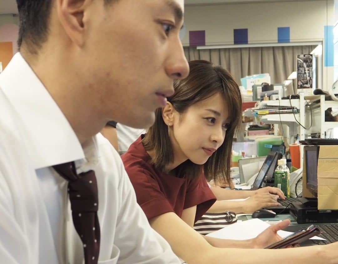 のインスタグラム：「きょうの「Live News it!」は・・・ ⠀ ●「退院中は…」池江選手が近況報告 ●ピエール瀧被告　初公判で妻が嘆願書 ● #山里亮太 ＆ #蒼井優 結婚 令和の象徴!? ● #調味料 が進化！ちょい足しで店の味に  このあと午後4時50分からぜひご覧ください！  #ライブニュースイット #加藤綾子 @ayako_kato.official #風間晋⠀ #木村拓也 @takuya.kimura0801⠀ #酒井千佳 @sakaichikaaaa⠀ #フジテレビ #アナウンサー  #しずちゃん　#山本美月　#なだぎ武 #要潤　#たむらけんじ　#クロちゃん #山田美保子　#優木まおみ　#荘口彰久 公式HP：https://www.fujitv.co.jp/livenews_it/」