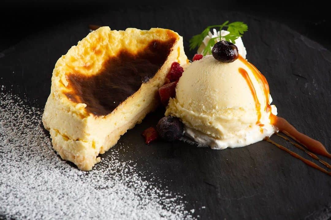 PIT TAVERN 栄店（公式）のグルメインスタ