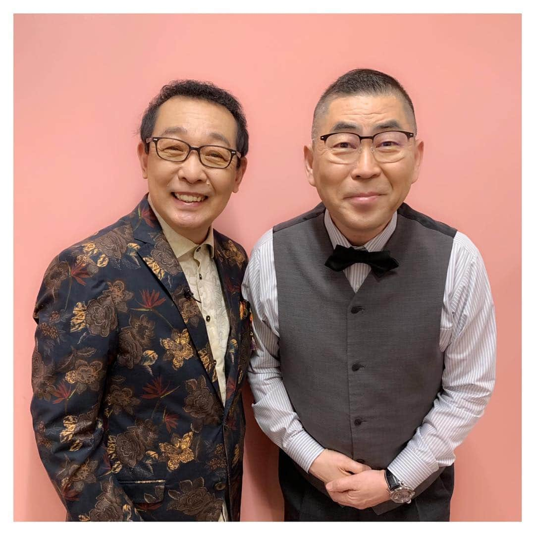 さだまさしさんのインスタグラム写真 - (さだまさしInstagram)「桂 南光さんと📸 読売テレビの楽屋でばったり💓 師匠お元気そうで、お目に掛かれて嬉しかった〜💕😍💕 . #桂南光  #さだまさし  #sadamasashi」6月5日 16時27分 - sada_masashi