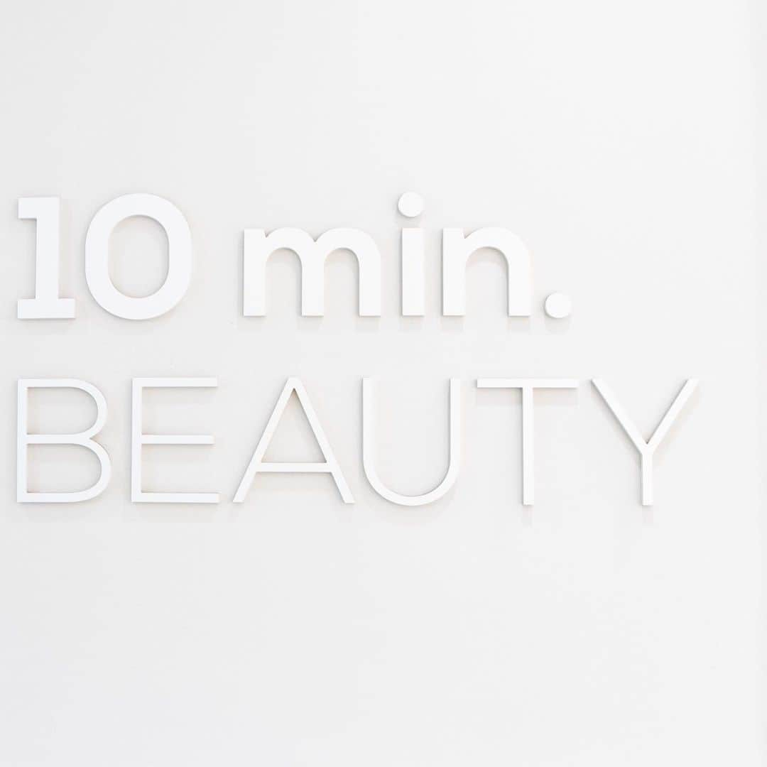 BeautyUさんのインスタグラム写真 - (BeautyUInstagram)「メイクアップ、ネイルリペア、刻印、プリンティングを体験できる「10min. BEAUTY」サービス😍銀座BeautyUにご来店の際はぜひ！ ・ ・ #銀座 #BeautyU #マツキヨ #マツモトキヨシ #Ginza #Tokyo #Japan #Makeup #Cosmetics #メイク好き #メイク #メイク💄 #メイクアップ #メイク好きさんと繋がりたい #メイク用品 #コスメ #コスメ部 #コスメ紹介 #コスメ好き #コスメ好きさんと繋がりたい #化粧 #化粧品 #美容 ・ #サービス #刻印 #プリンティング #店内撮影」6月5日 16時47分 - beautyu_lab