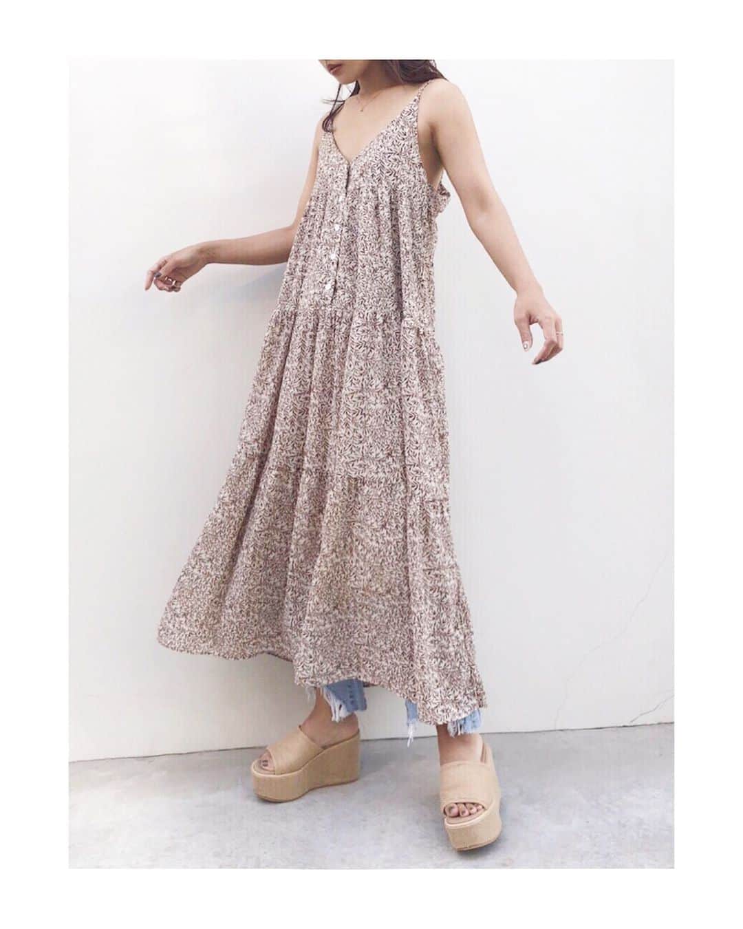 AMAILさんのインスタグラム写真 - (AMAILInstagram)「#AMAIL Country volumey dress ¥11,000+tax color:BEG/KHA/BLK size:FREE 6月商品」6月5日 17時59分 - amail_official